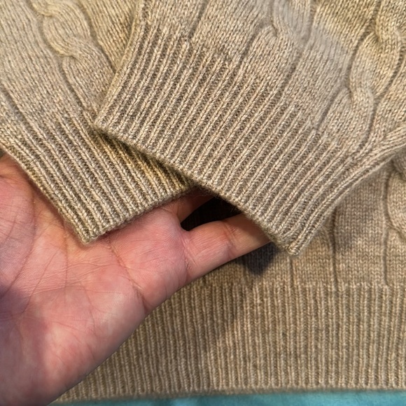 🍀🍀SALE🍀🍀. EUC Men’s Brooks Brother’s cable knit sweater, 100% cashmere, XL - Picture 3 of 6